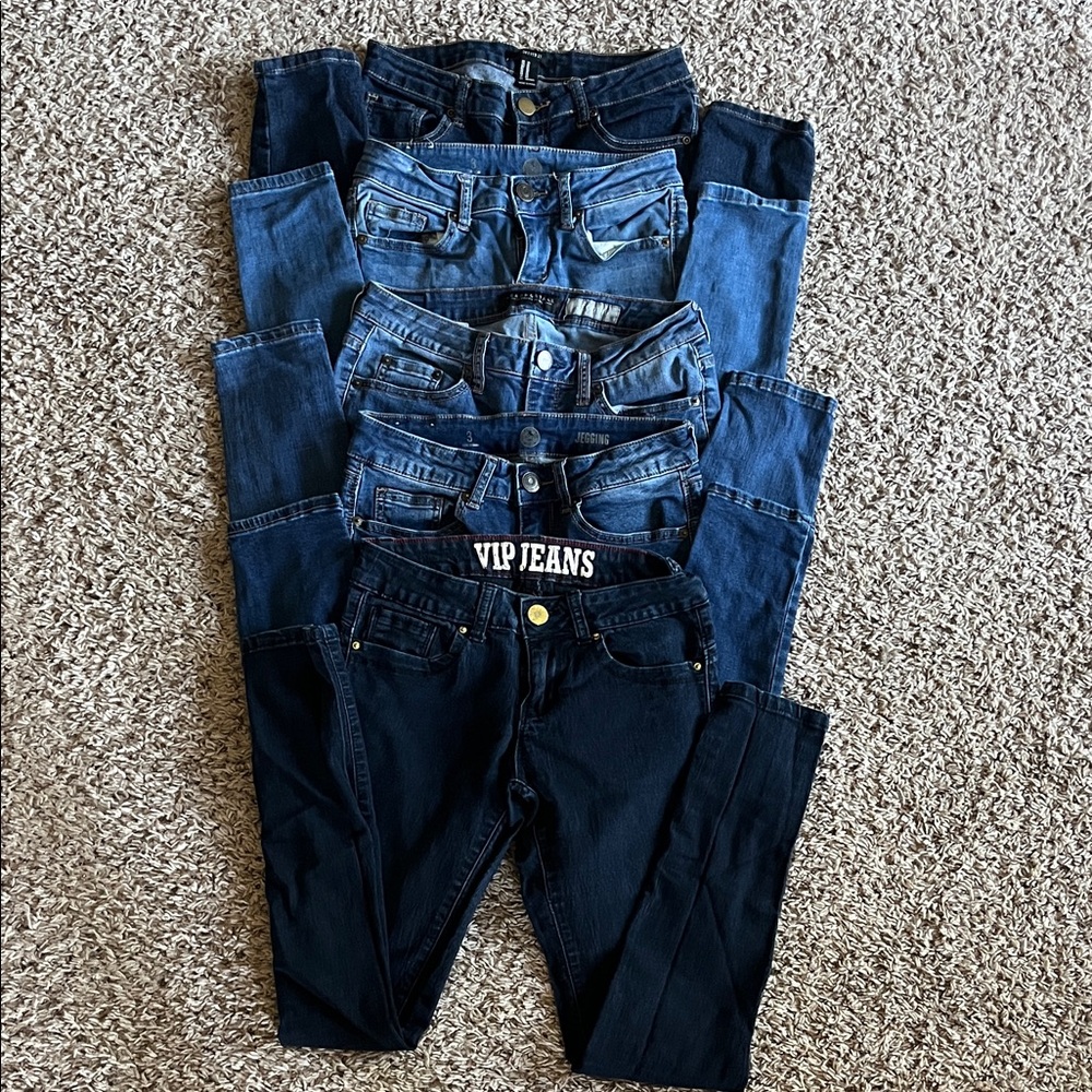 Aeropostale, F21, SO, & VIP Skinny Jeans Bundle - Size 25/3